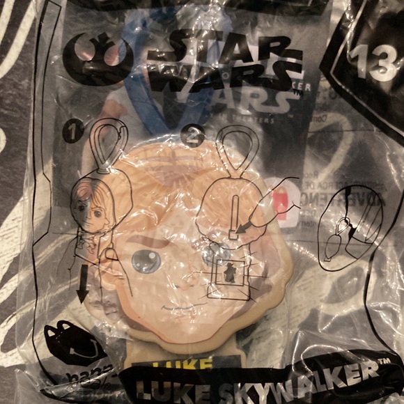 Star Wars - Picture 2 of 4